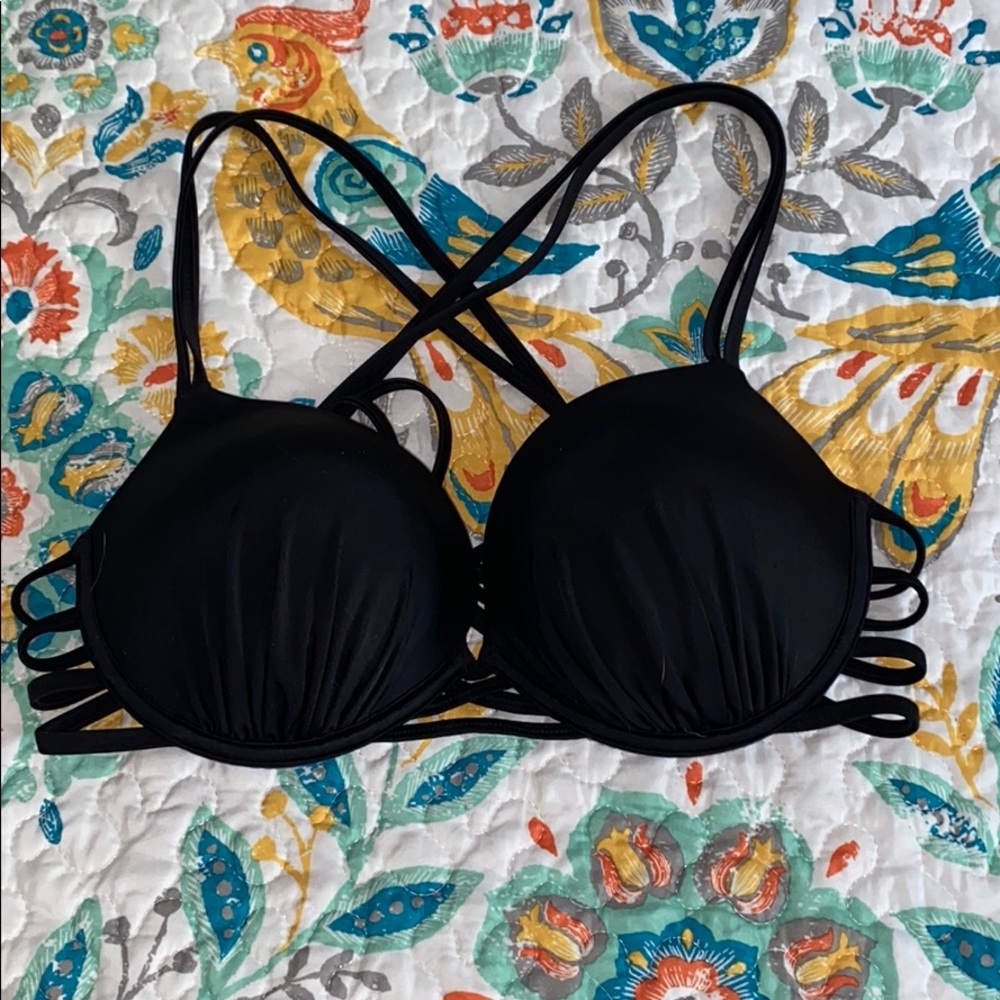 Black bikini top